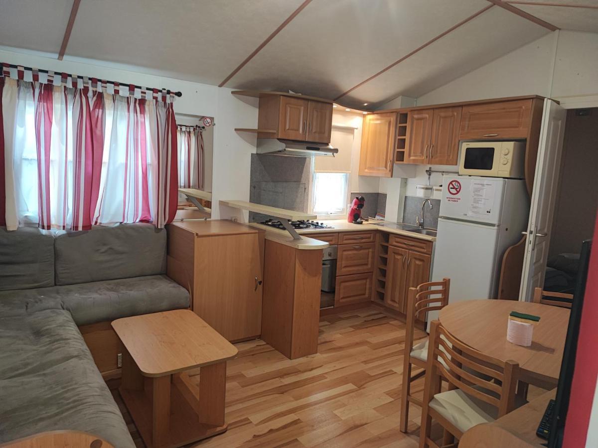 Sun Sea Camping Le Bosc Saint-Cyprien  Exteriér fotografie